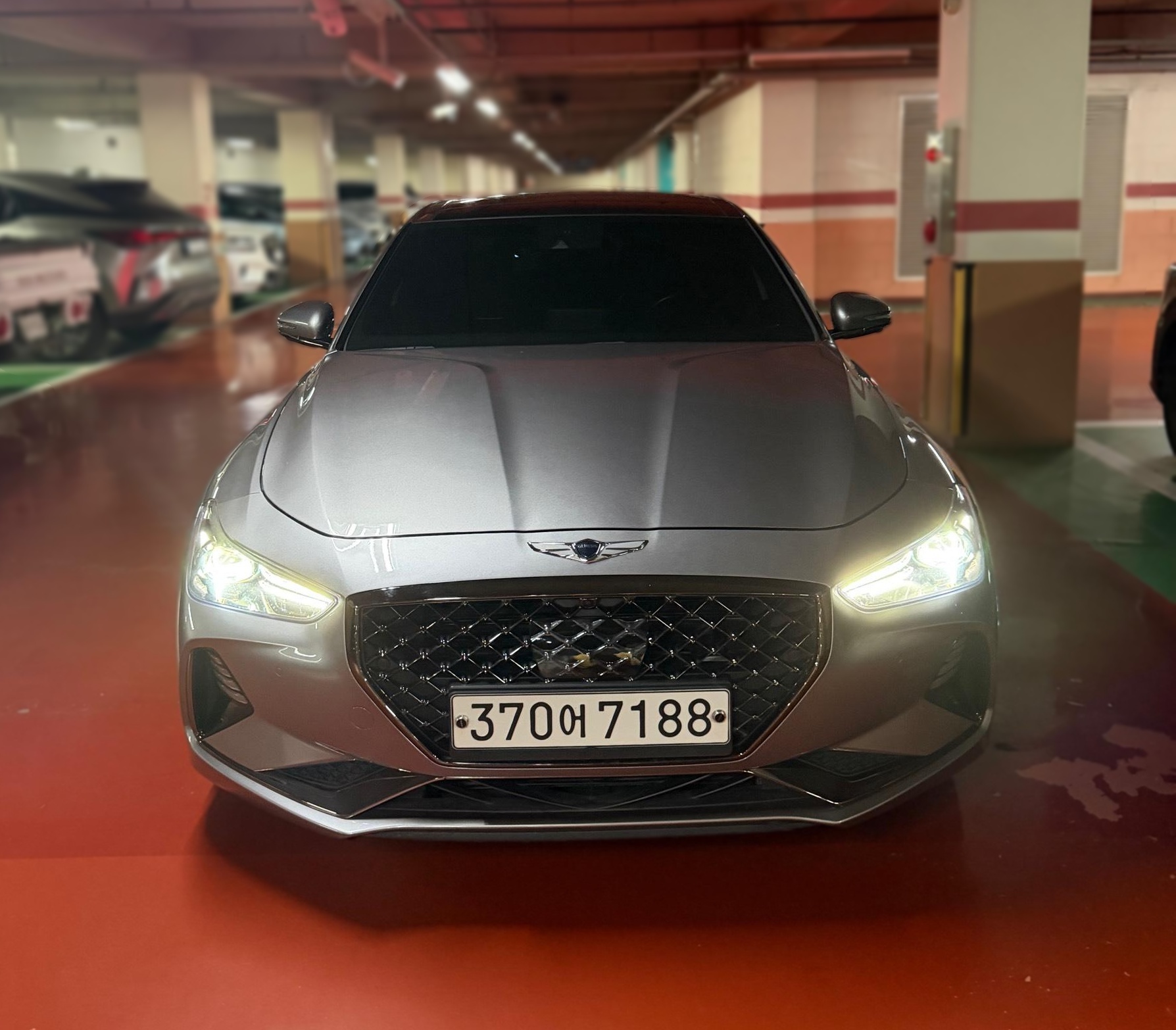 Genesis G70
