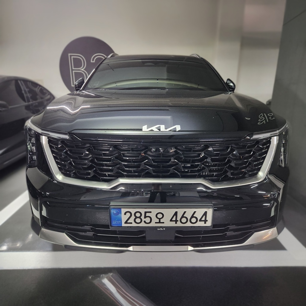 2024 Kia The New SORENTO 4 Generation (MQ4) HEV 1.6 2WD Noblesse — photograph 1 of 1