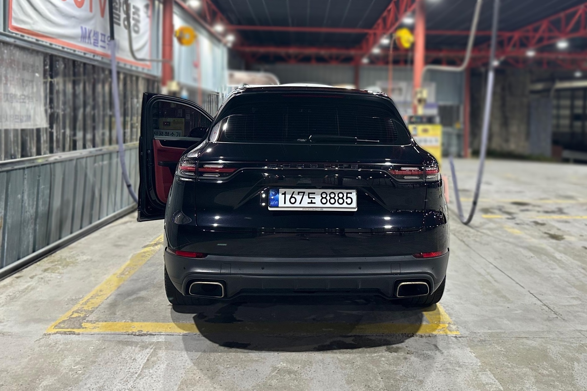 2021 Porsche CAYENNE (PO536) 3.0 E- Hybrid — Korean import available from KcarDeals