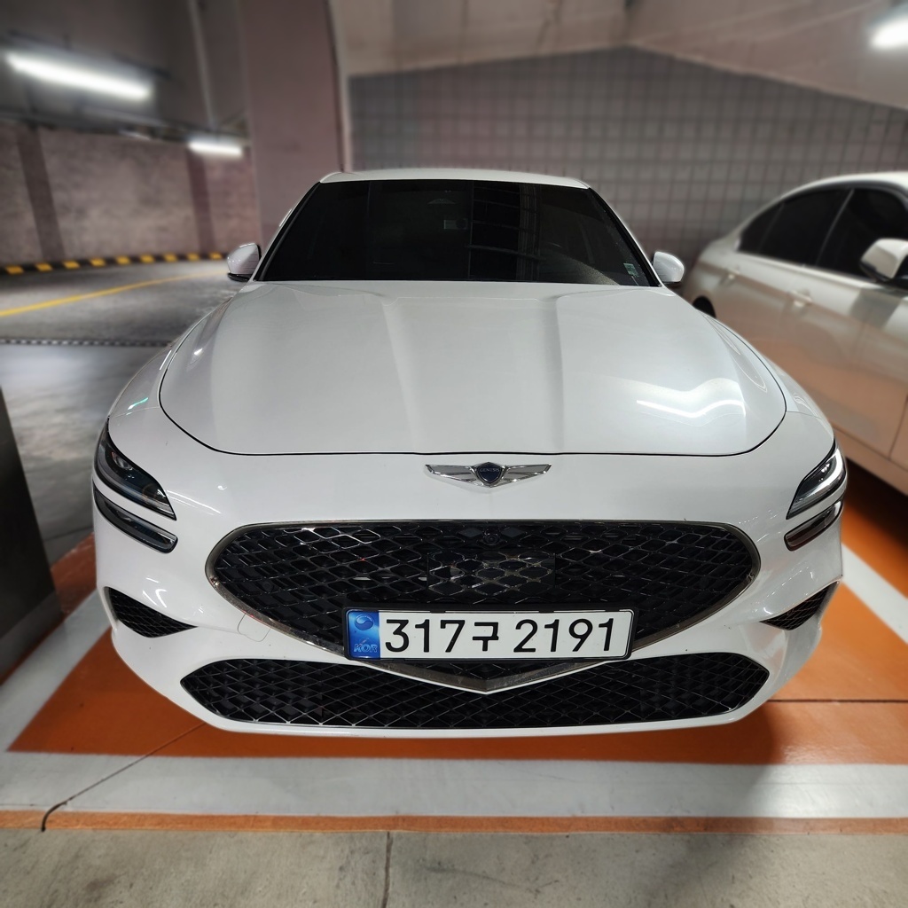 2022 Genesis The New G70 Gasoline 2.0T 2WD — photograph 1 of 1