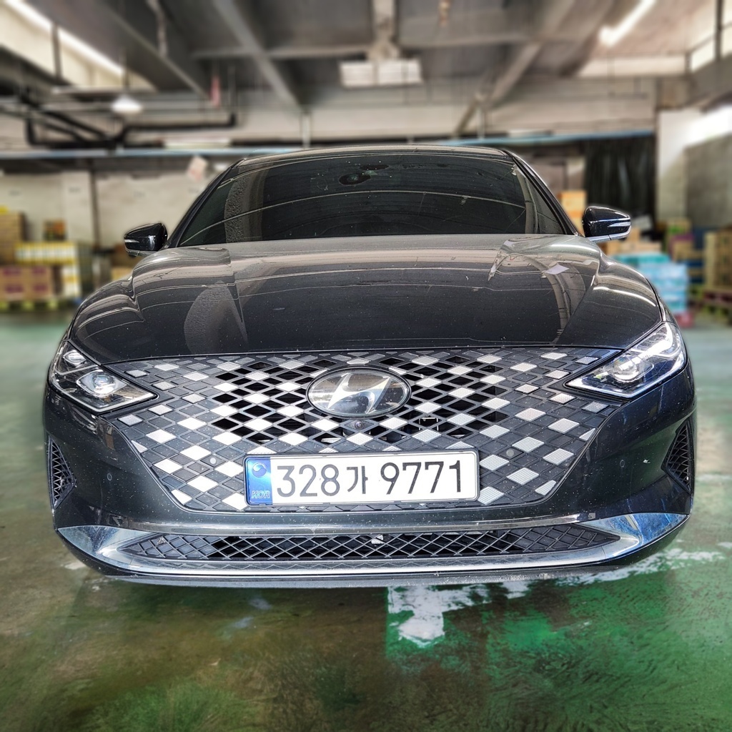 2021 Hyundai The New GRANDEUR IG Hybrid Exclusive — Korean import available from KcarDeals