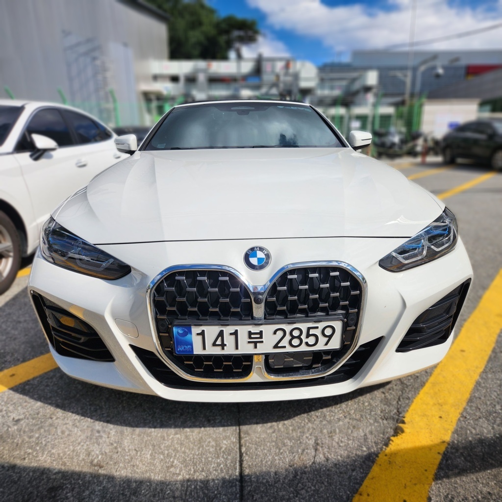 2022 BMW 4 Series (G22) 420i M SPORT Convertible — photograph 1 of 1