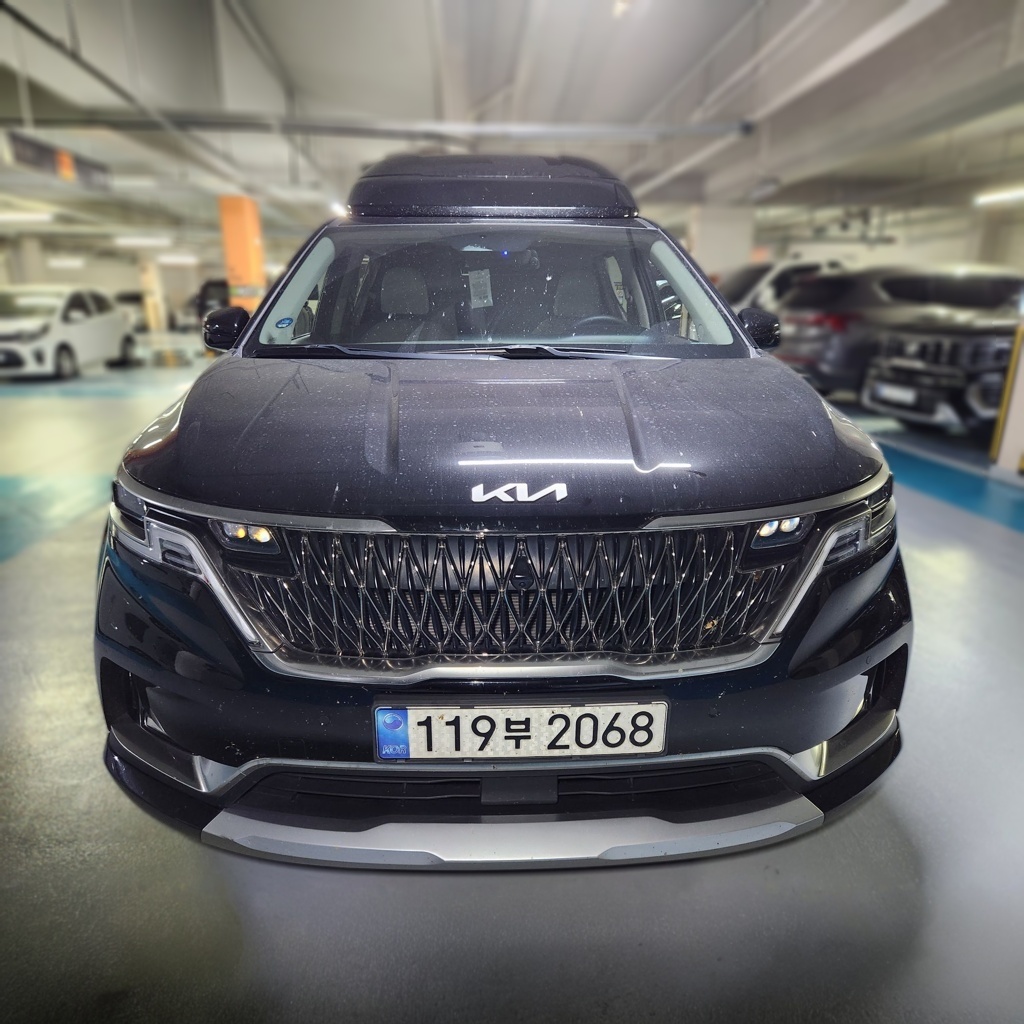 2023 Kia CARNIVAL 4 Generation Gasoline 4-seater High Limousine Signature — photograph 1 of 1