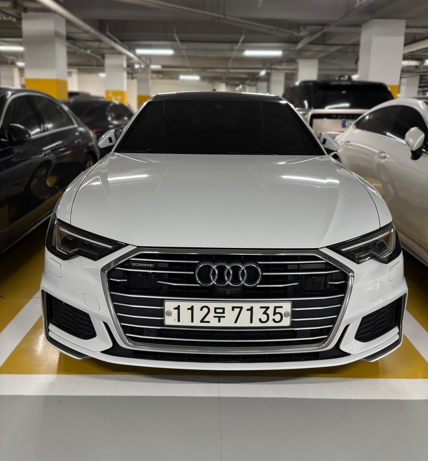 Audi A6 (C8)