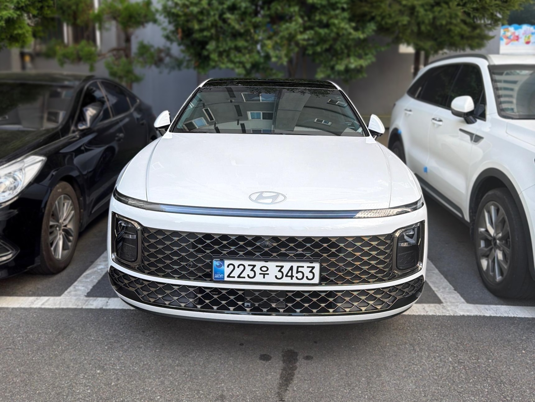 Hyundai The All-New Grandeur (GN7)