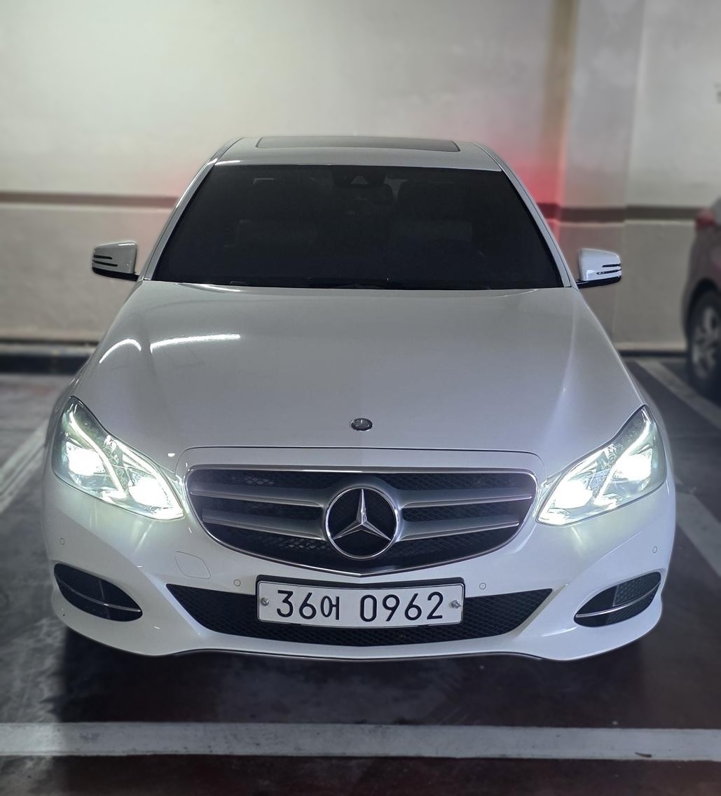 Mercedes-Benz E-Class (W212)
