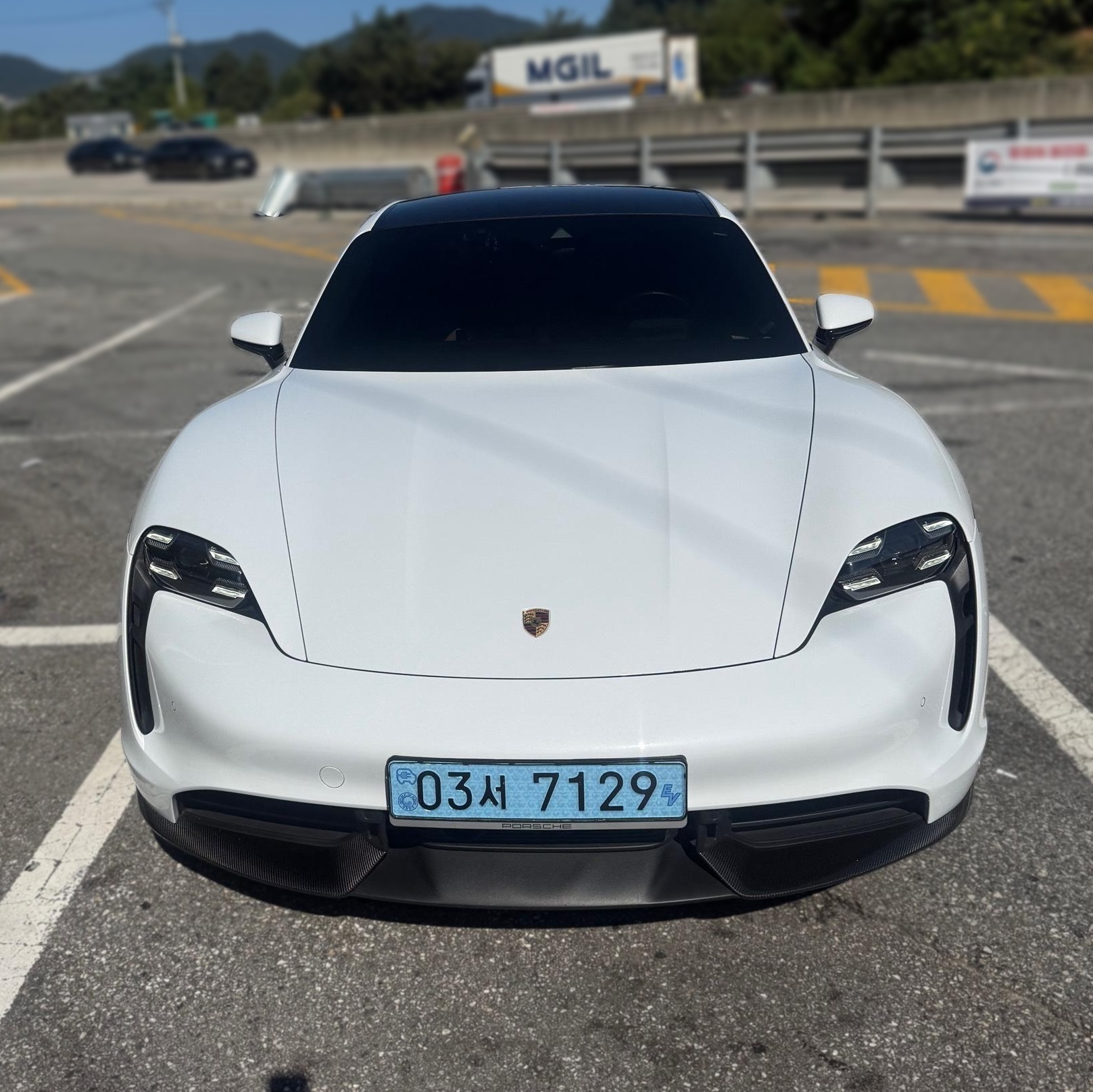 Porsche Taycan