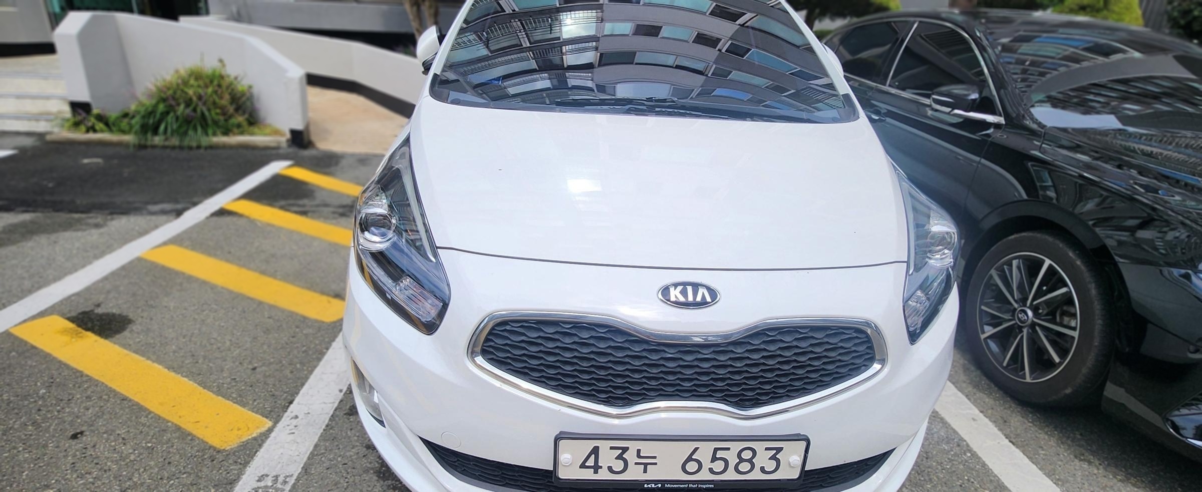 Kia All-New Carens