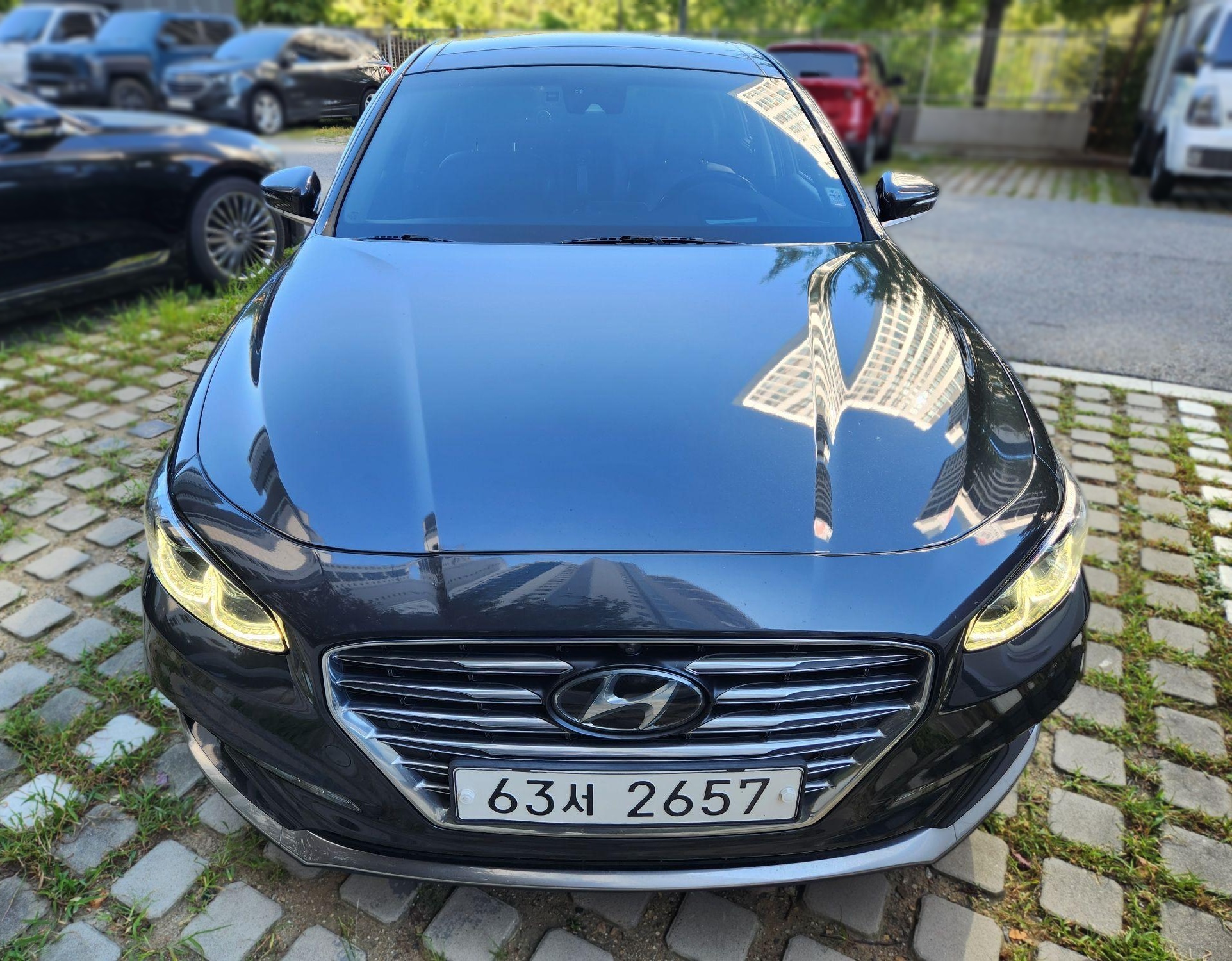 Hyundai Grandeur IG Hybrid