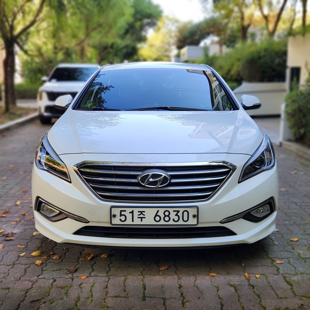 Hyundai LF Sonata