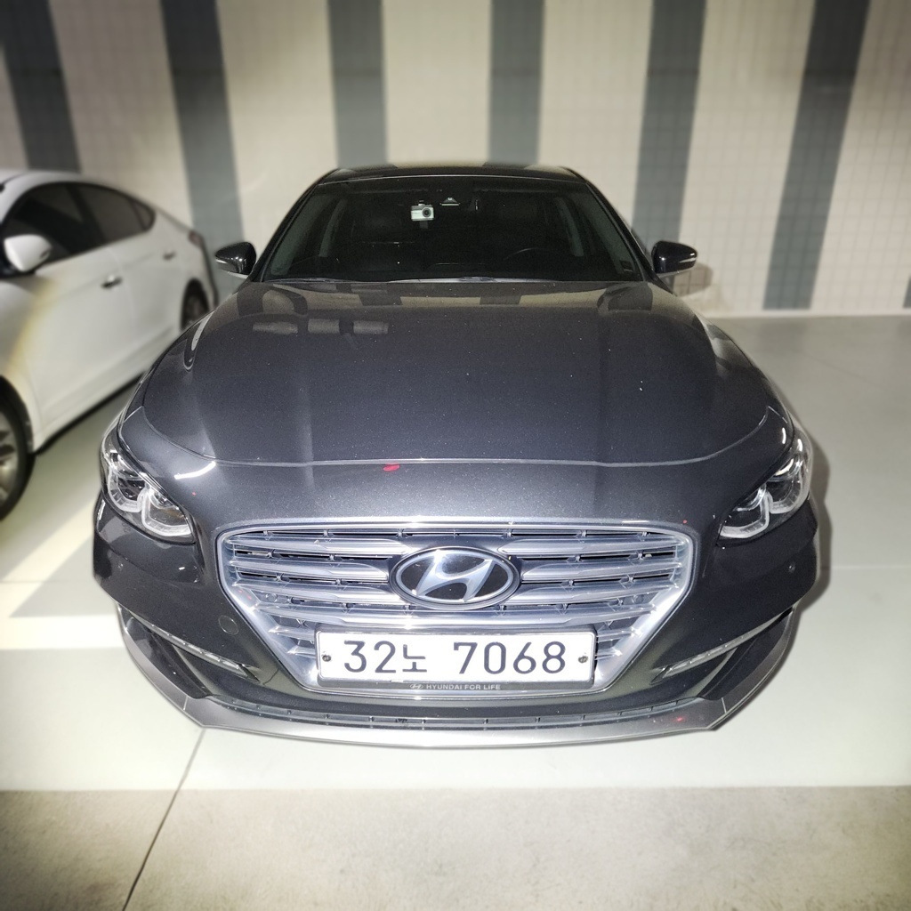 Hyundai Grandeur IG Hybrid