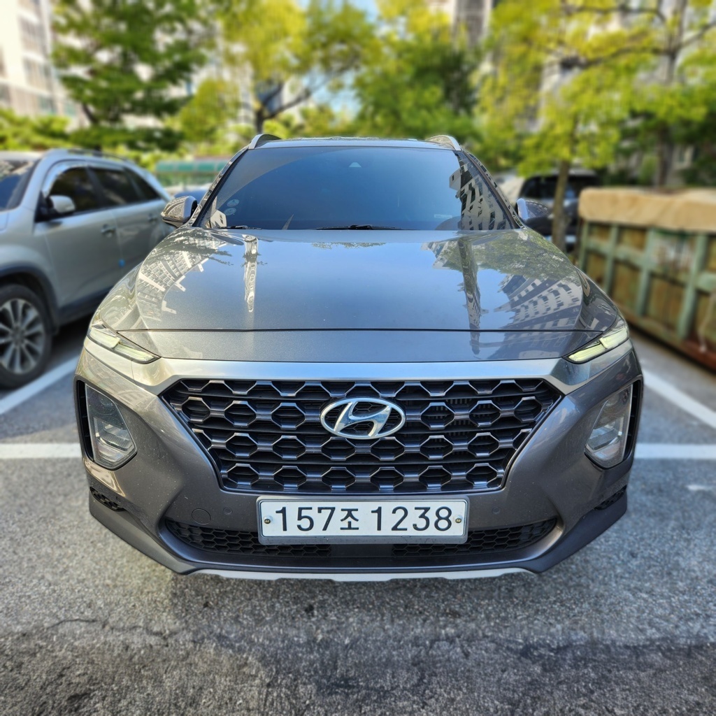 Hyundai Santa Fe TM