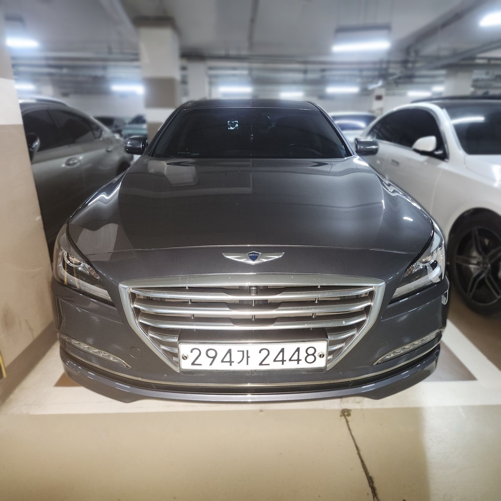 Hyundai Genesis DH