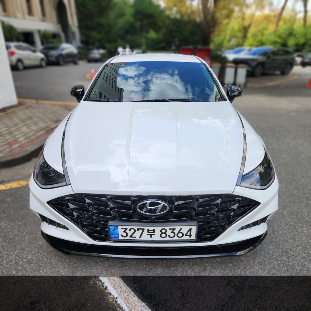 Hyundai Sonata (DN8)