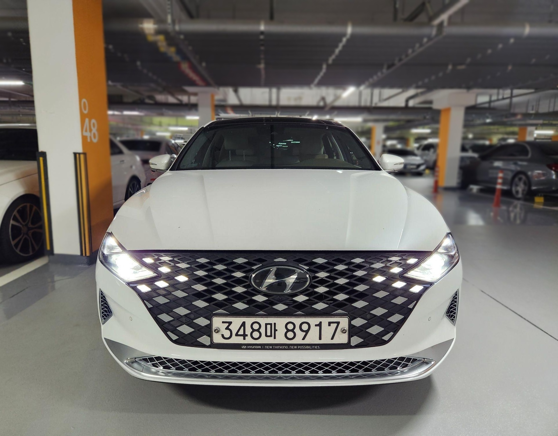 2020 Hyundai The New GRANDEUR IG Hybrid Calligraphy — Korean import available from KcarDeals