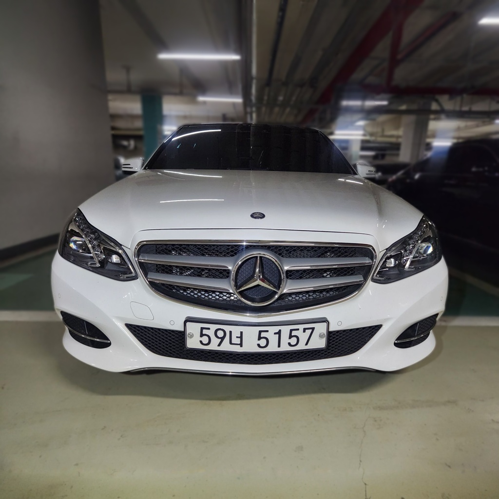 Mercedes-Benz E-Class (W212)