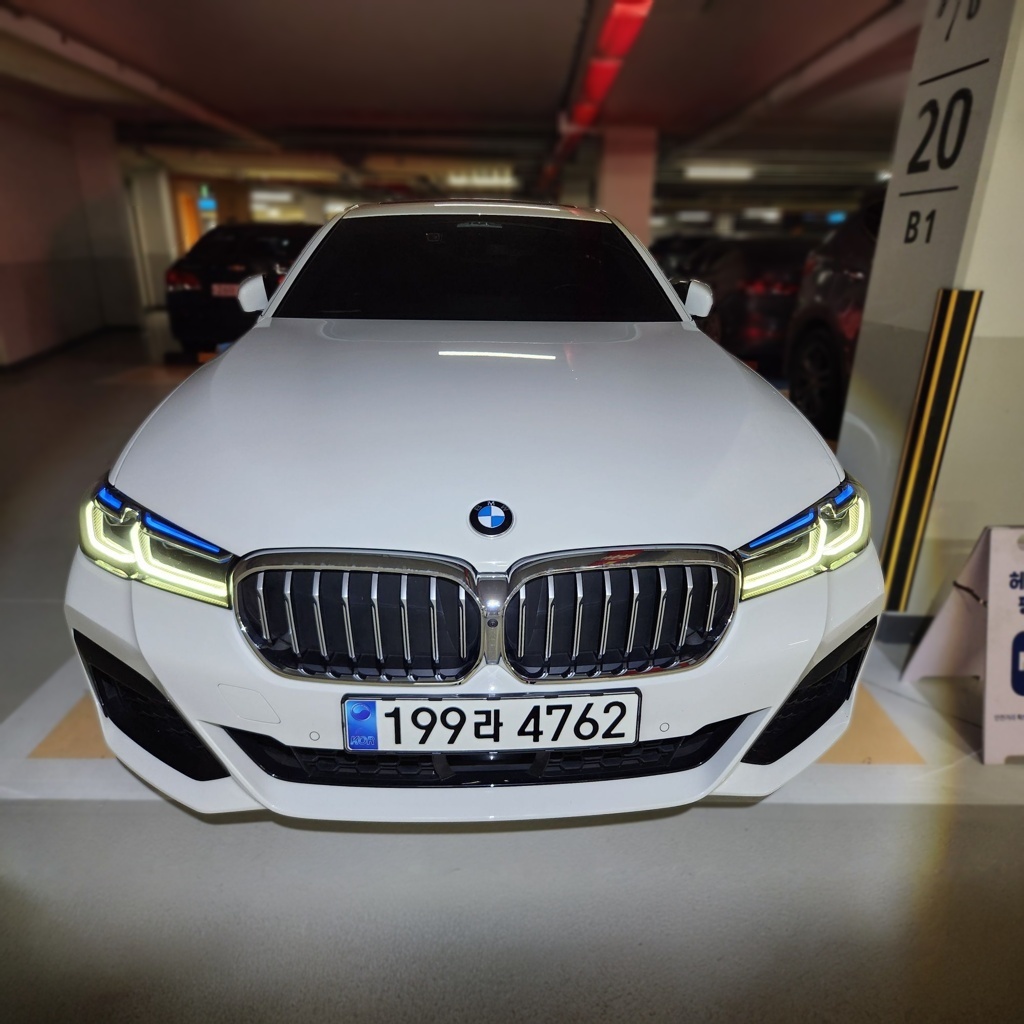BMW 5 Series (G30)