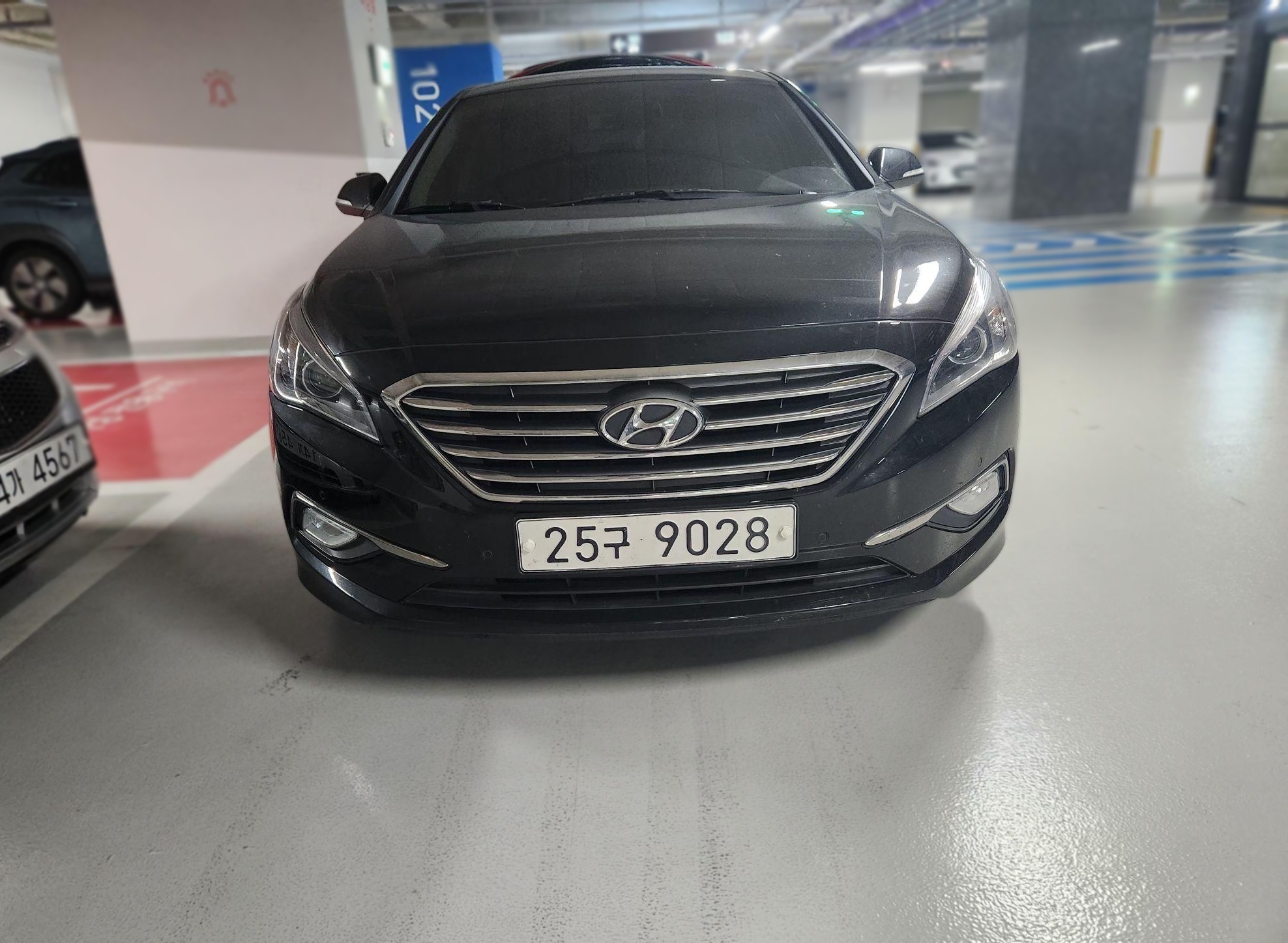 Hyundai LF Sonata