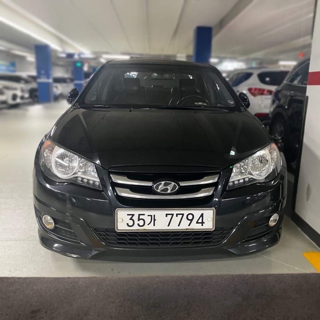 Hyundai Avante Hybrid