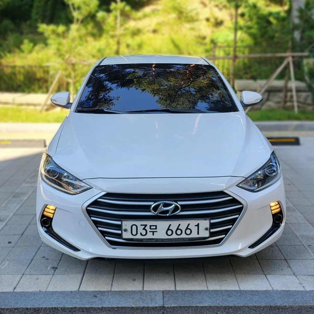 Hyundai Avante AD