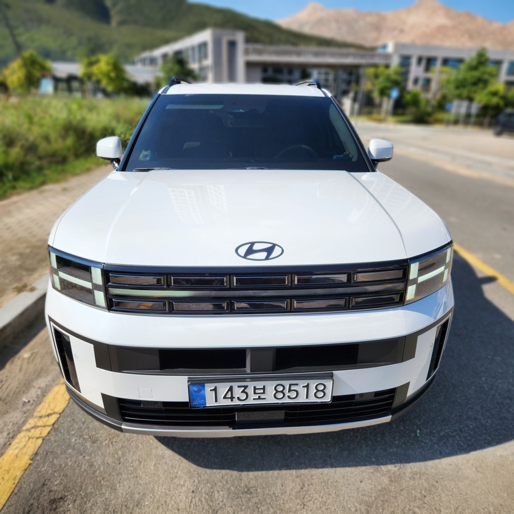2024 Hyundai The All New SANTA FE Hybrid (MX5) 1.6T Hybrid 2WD Prestige — photograph 1 of 1