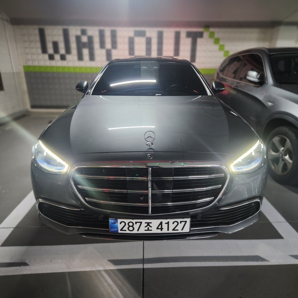 Mercedes-Benz S-Class (W223)