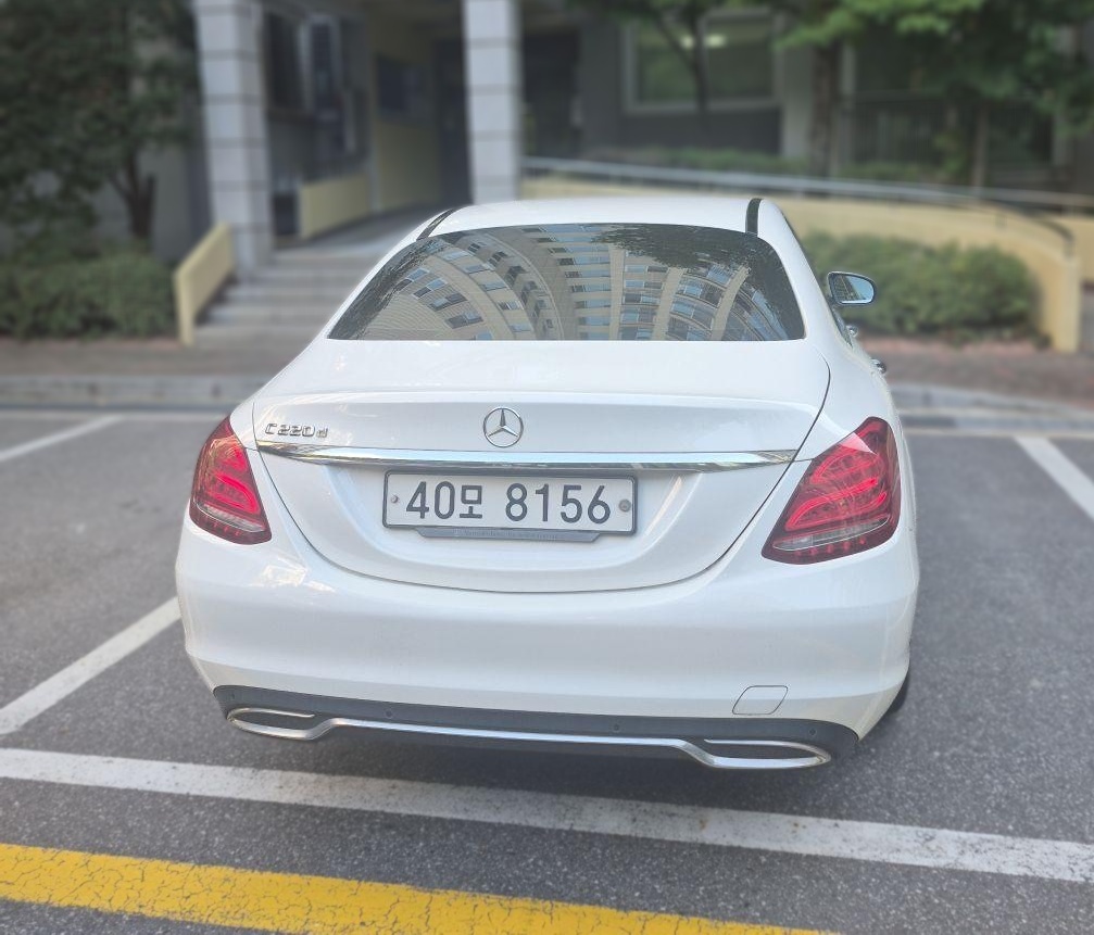 Mercedes-Benz C-Class (W205)