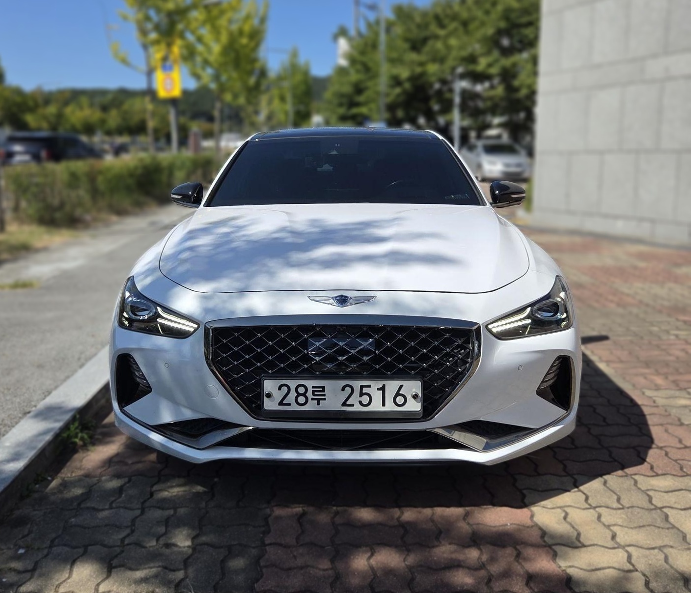 Genesis G70