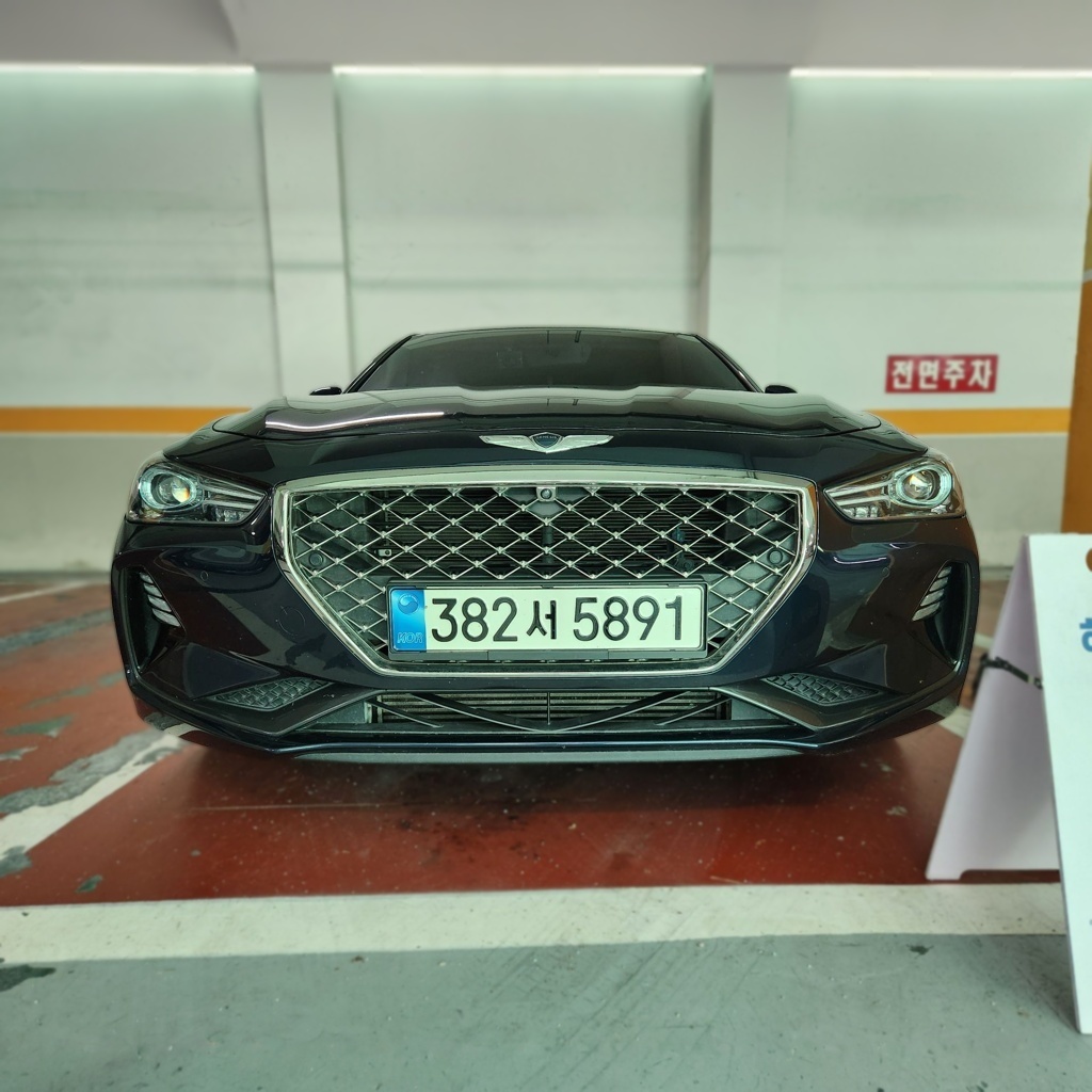 Genesis G70