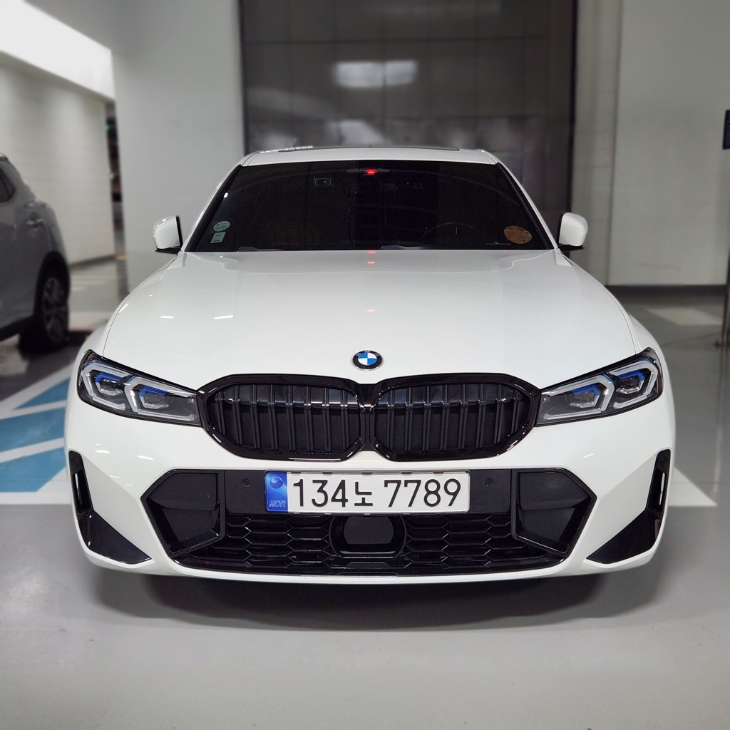 2023 BMW 3 SERIES (G20) 320i M SPORT — photograph 1 of 1
