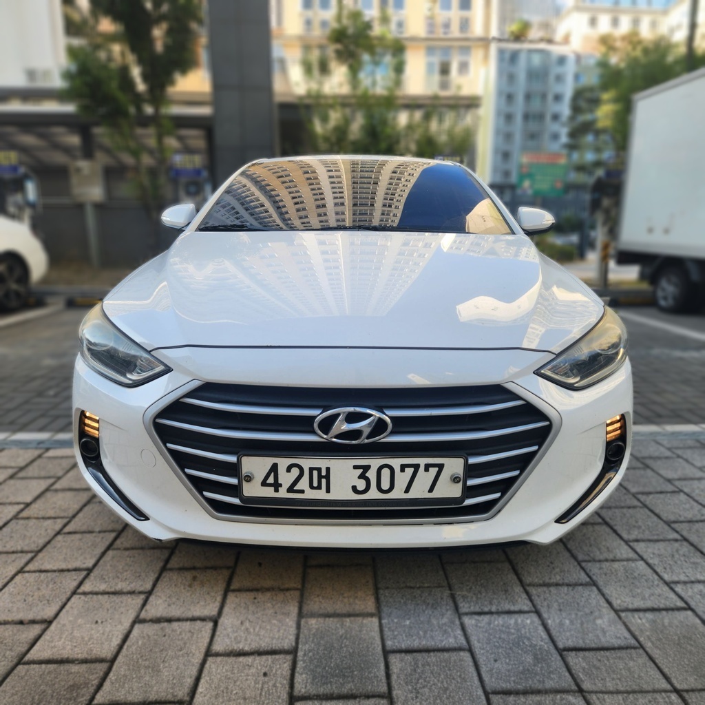 Hyundai Avante AD