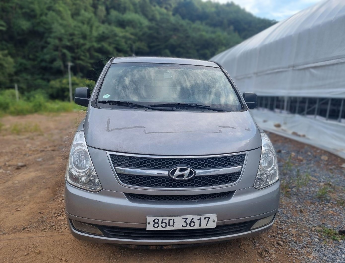 Hyundai Grand Starex