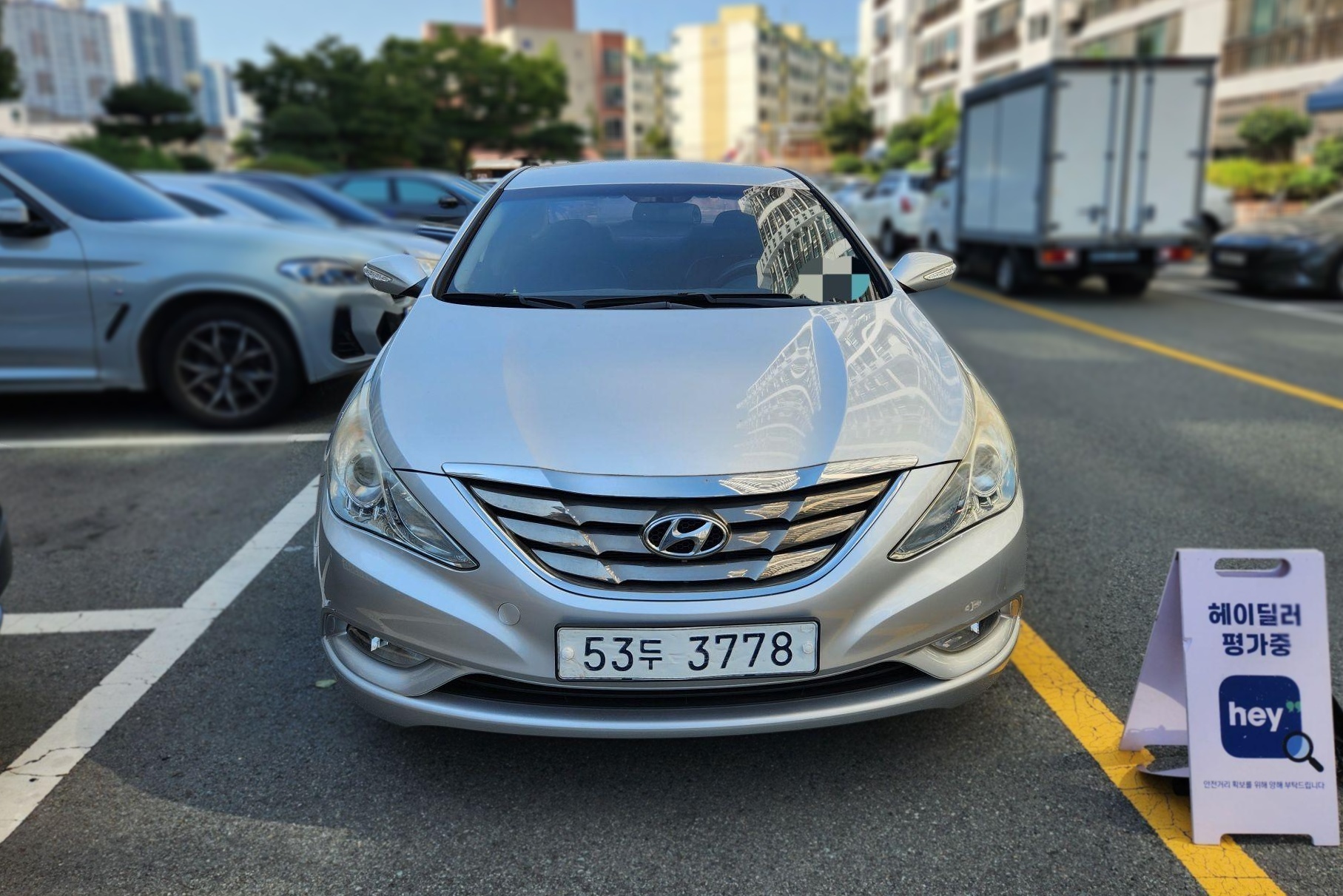 Hyundai YF Sonata