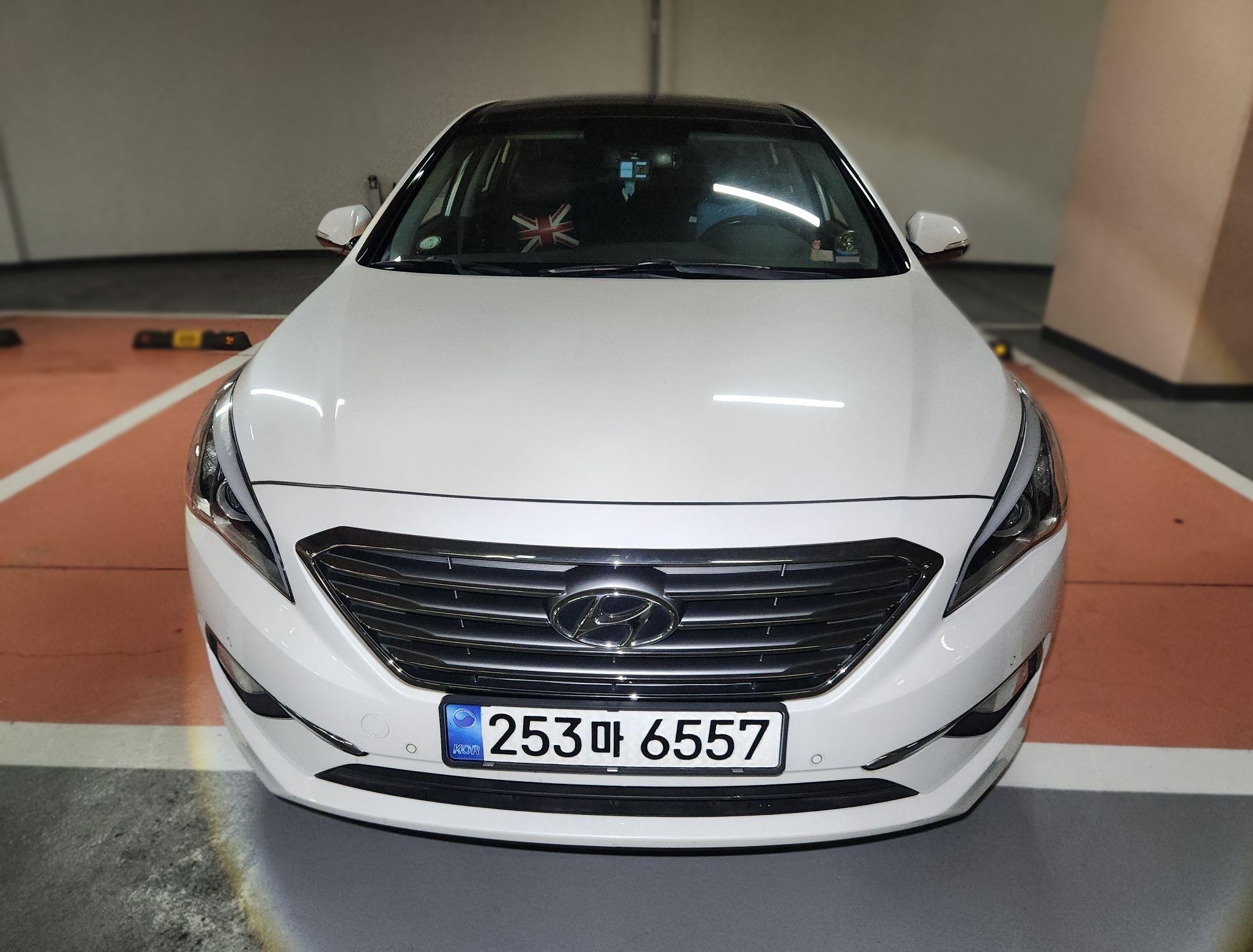 Hyundai LF Sonata