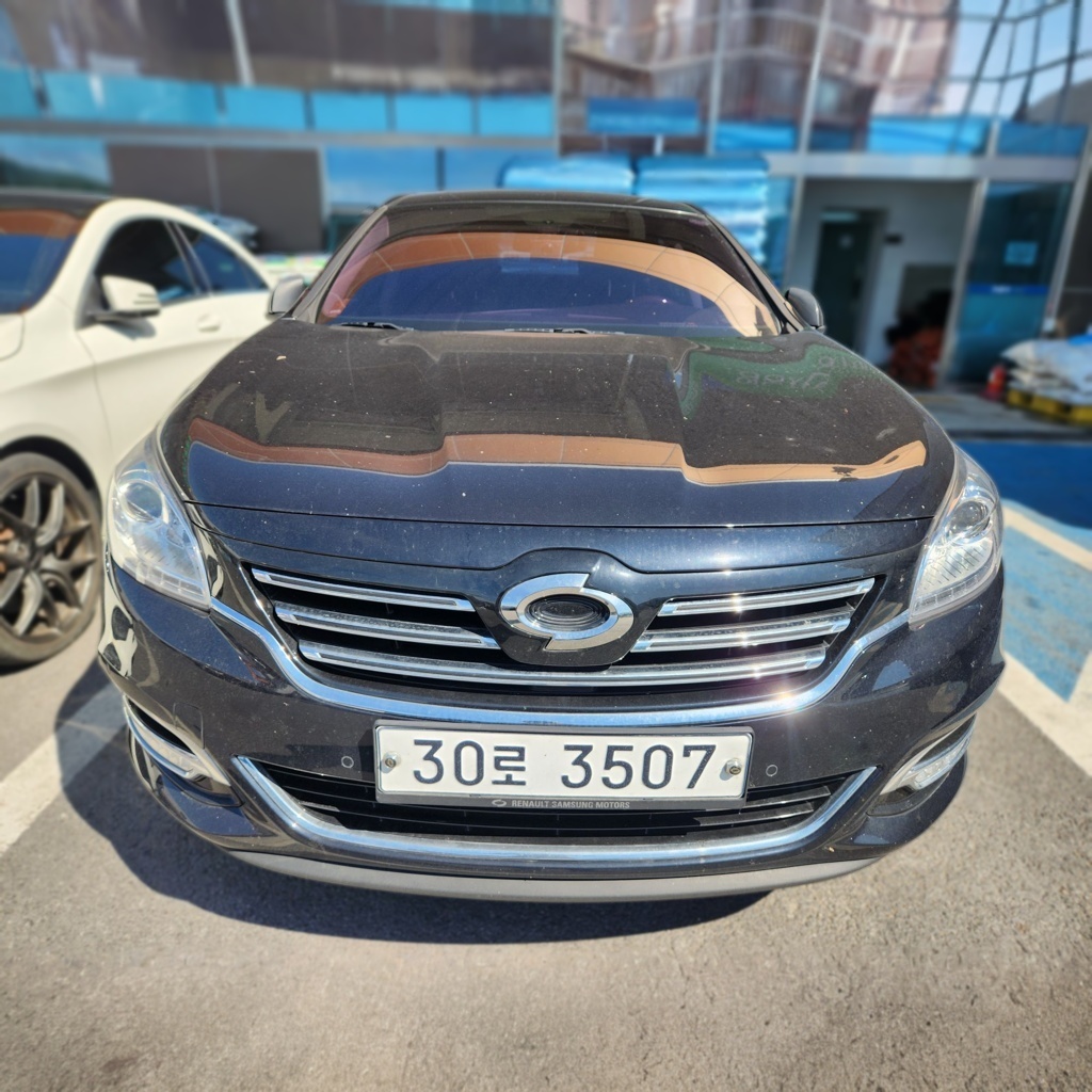 Renault Korea (Samsung) SM7 Nova