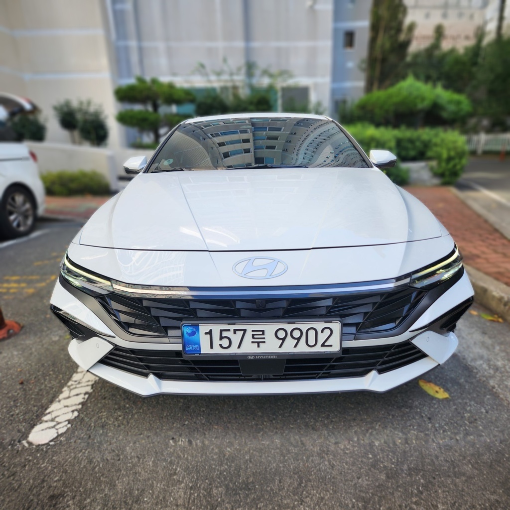 2024 Hyundai The New AVANTE (CN7) 1.6 INSPIRATION — photograph 1 of 1