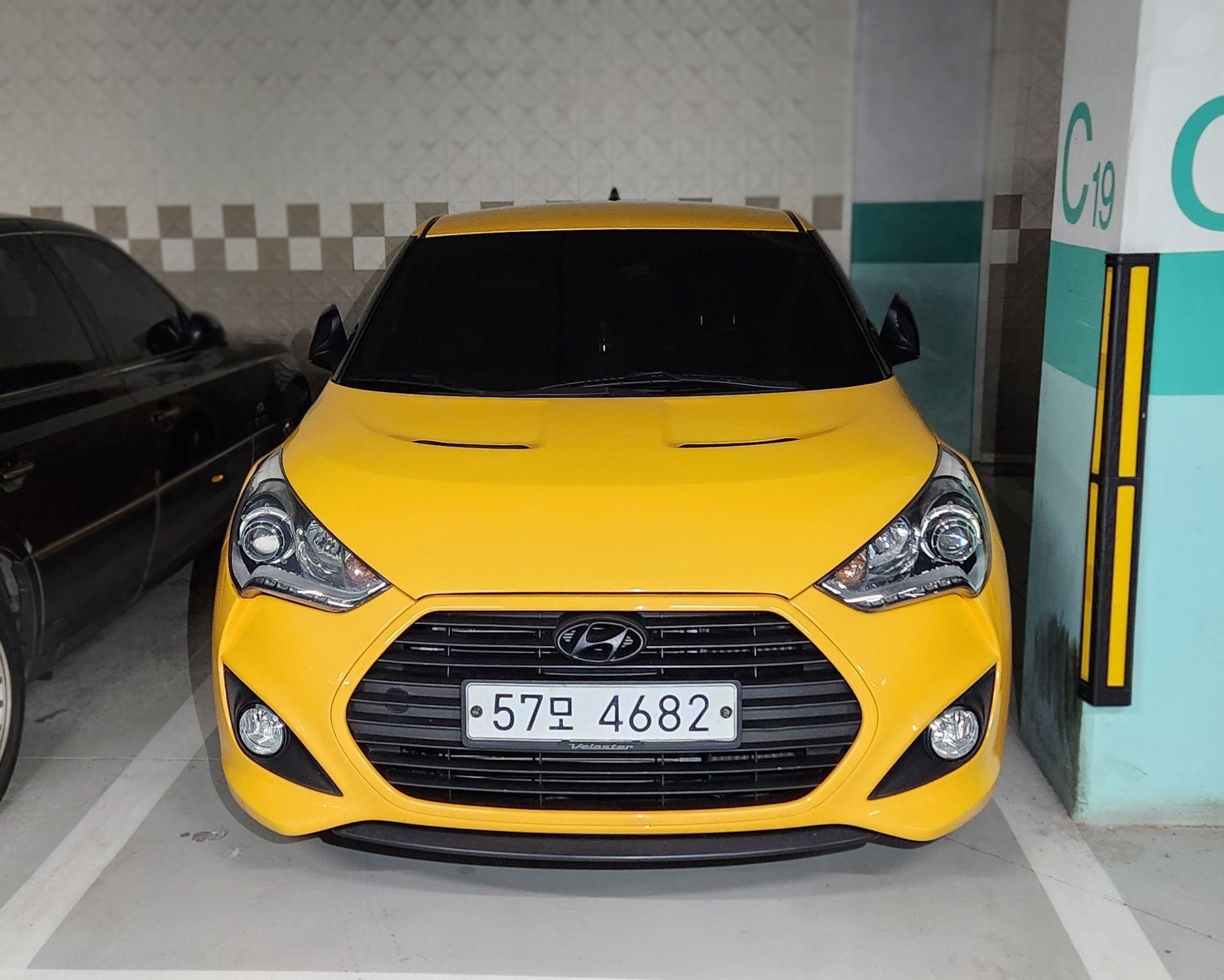 Hyundai Veloster