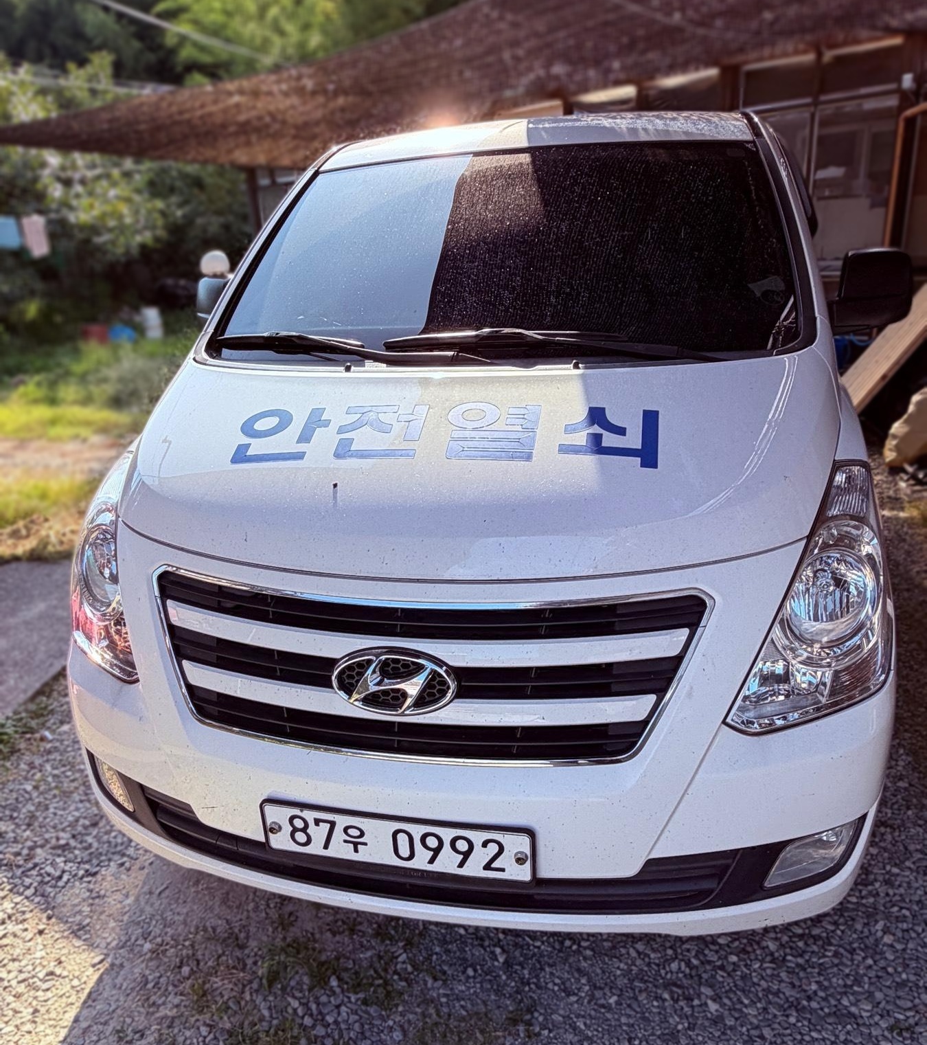 Hyundai Grand Starex