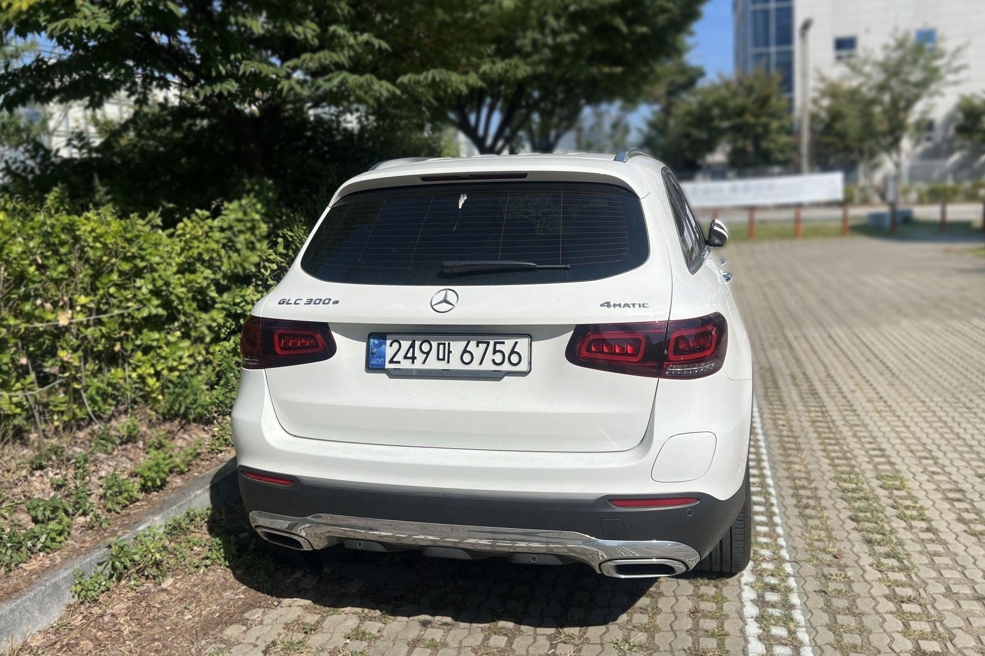 2021 Mercedes-Benz GLC300e 4MATIC