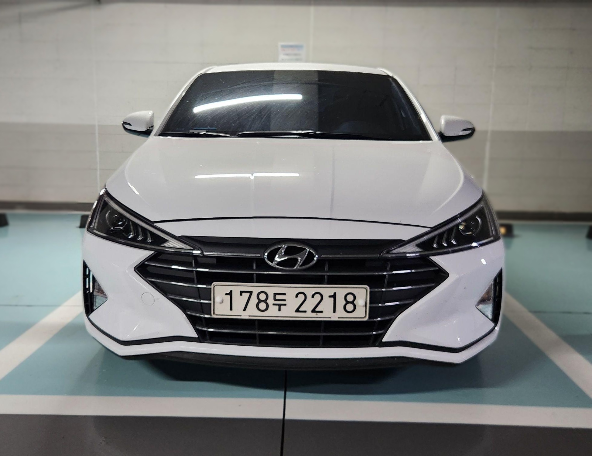 Hyundai The New Avante AD