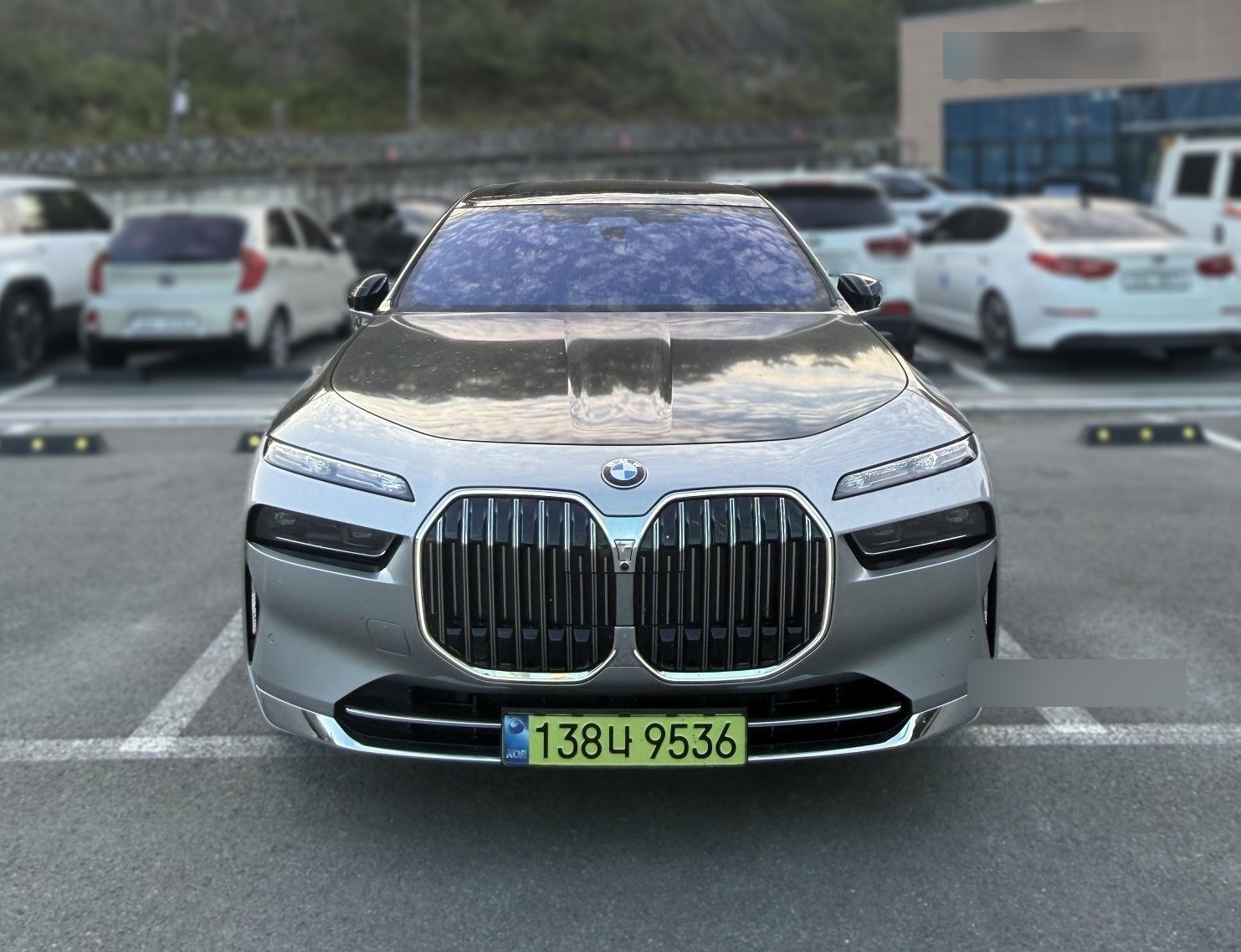BMW 7 Series (G70)