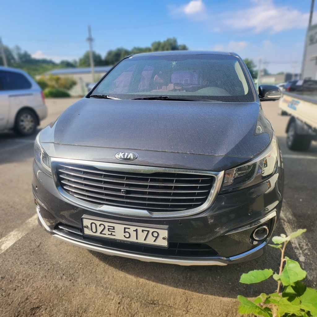 Kia All-New Carnival