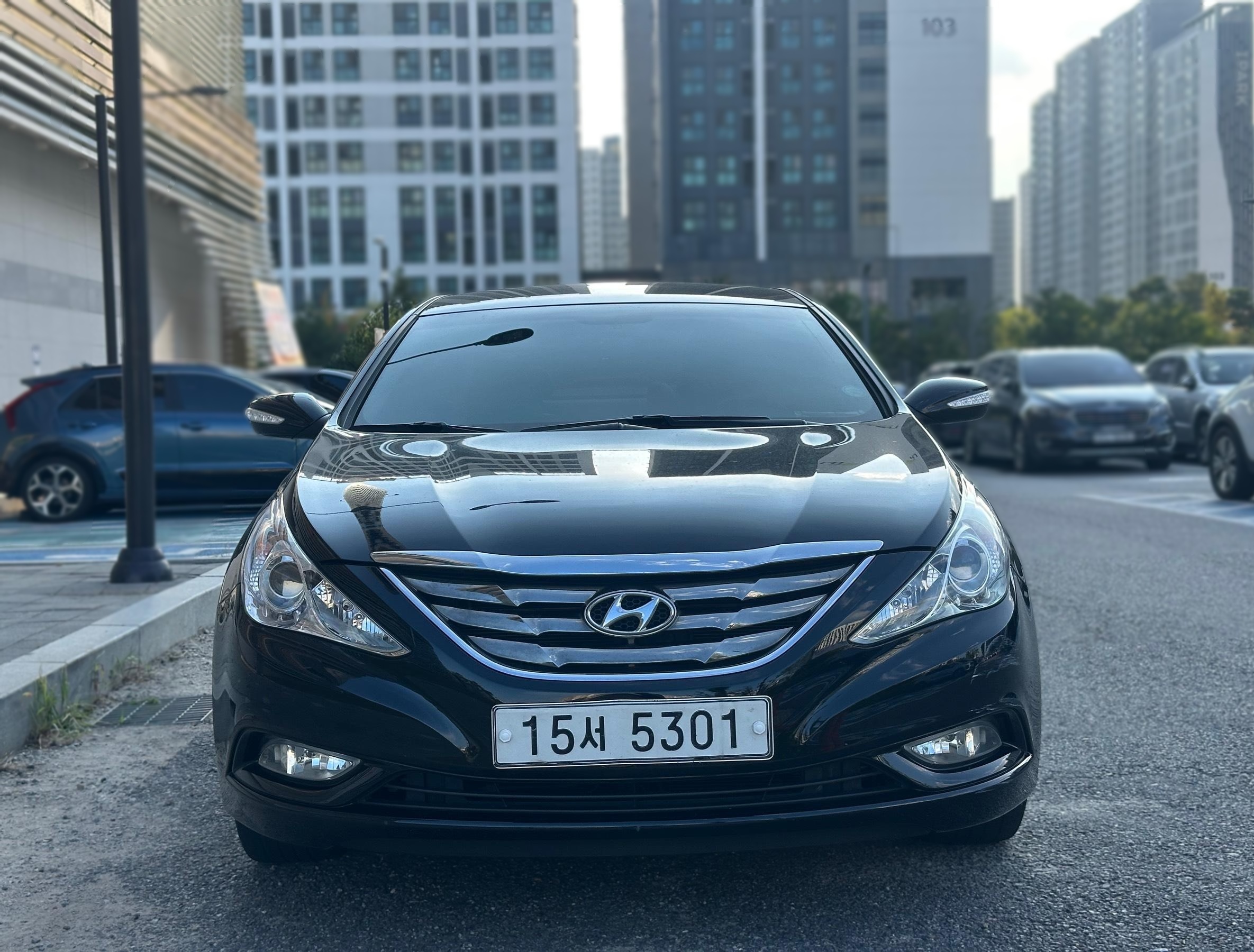 Hyundai YF Sonata