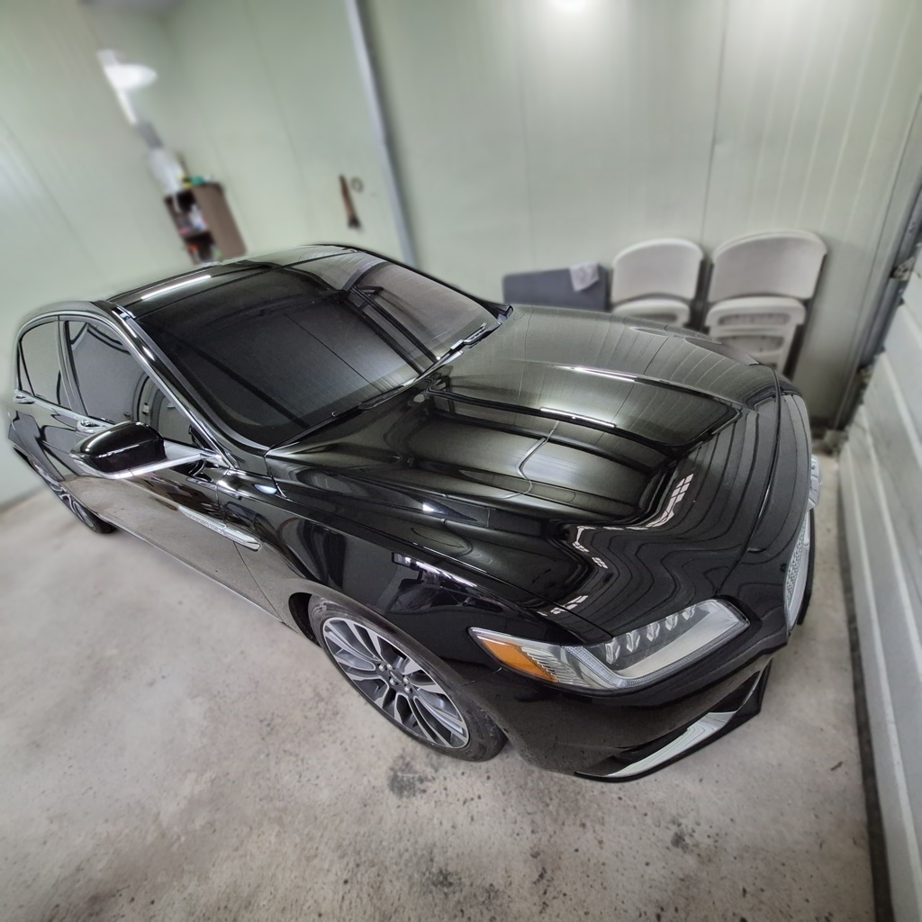 Lincoln Continental 10th Gen