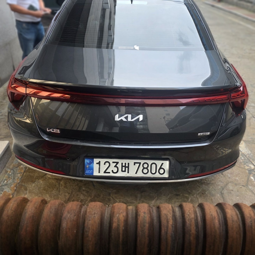 Kia K8