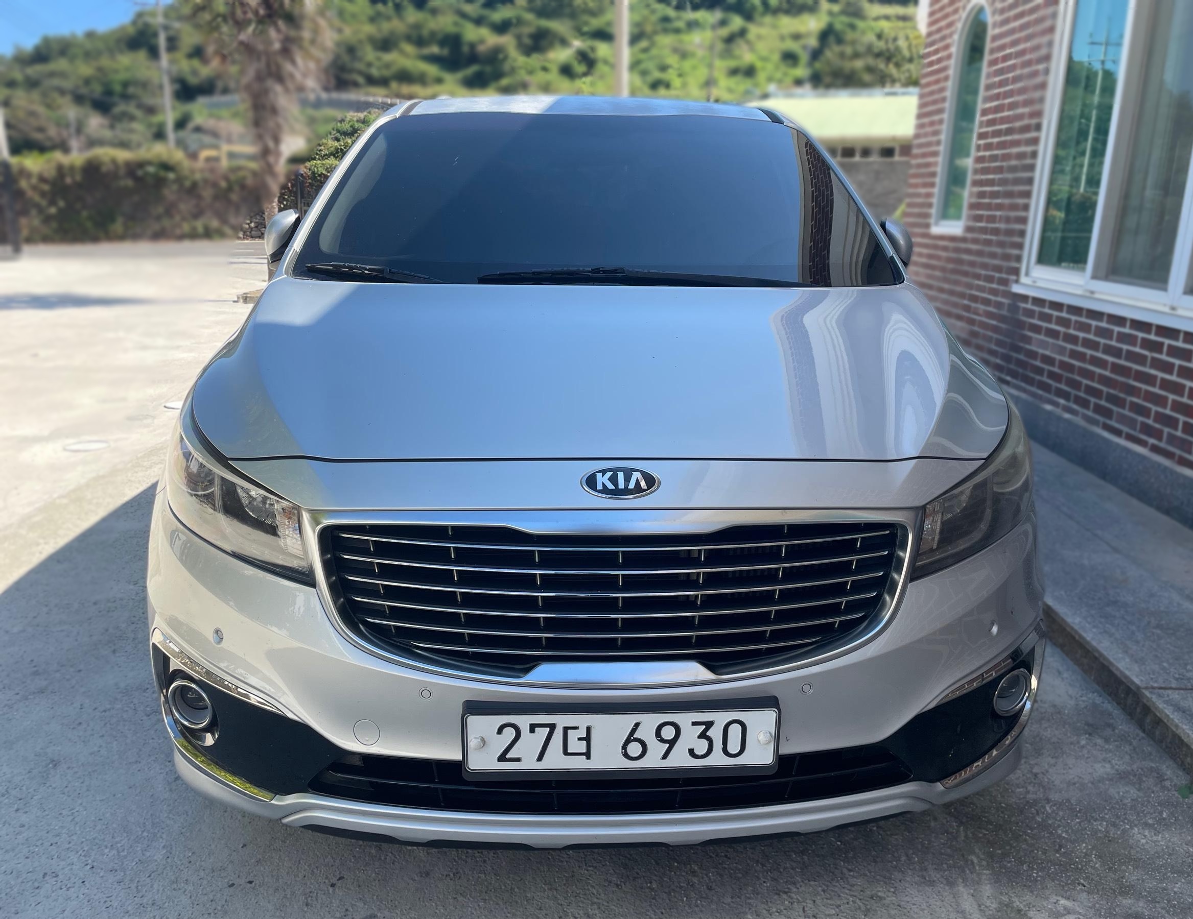 Kia All-New Carnival