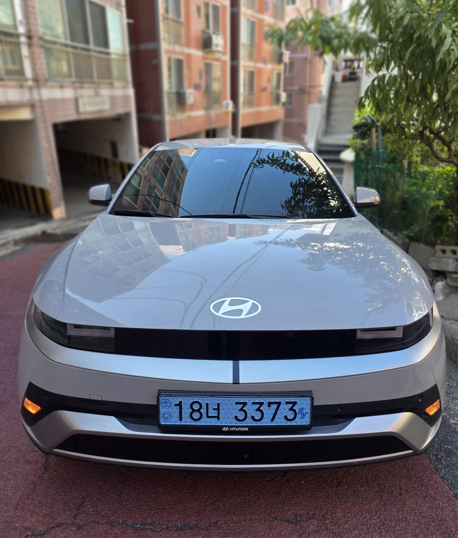 Hyundai The New IONIQ 5