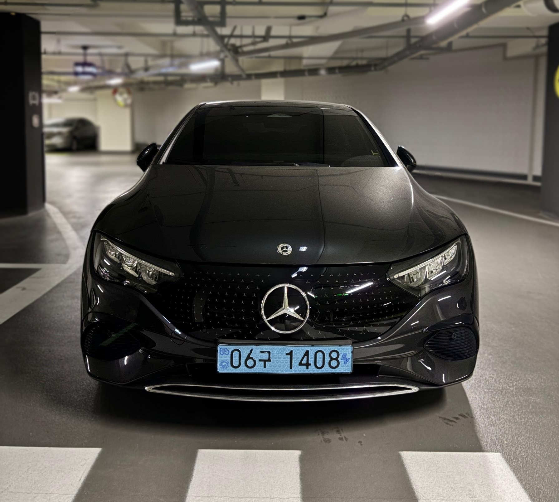 Mercedes-Benz EQE V295