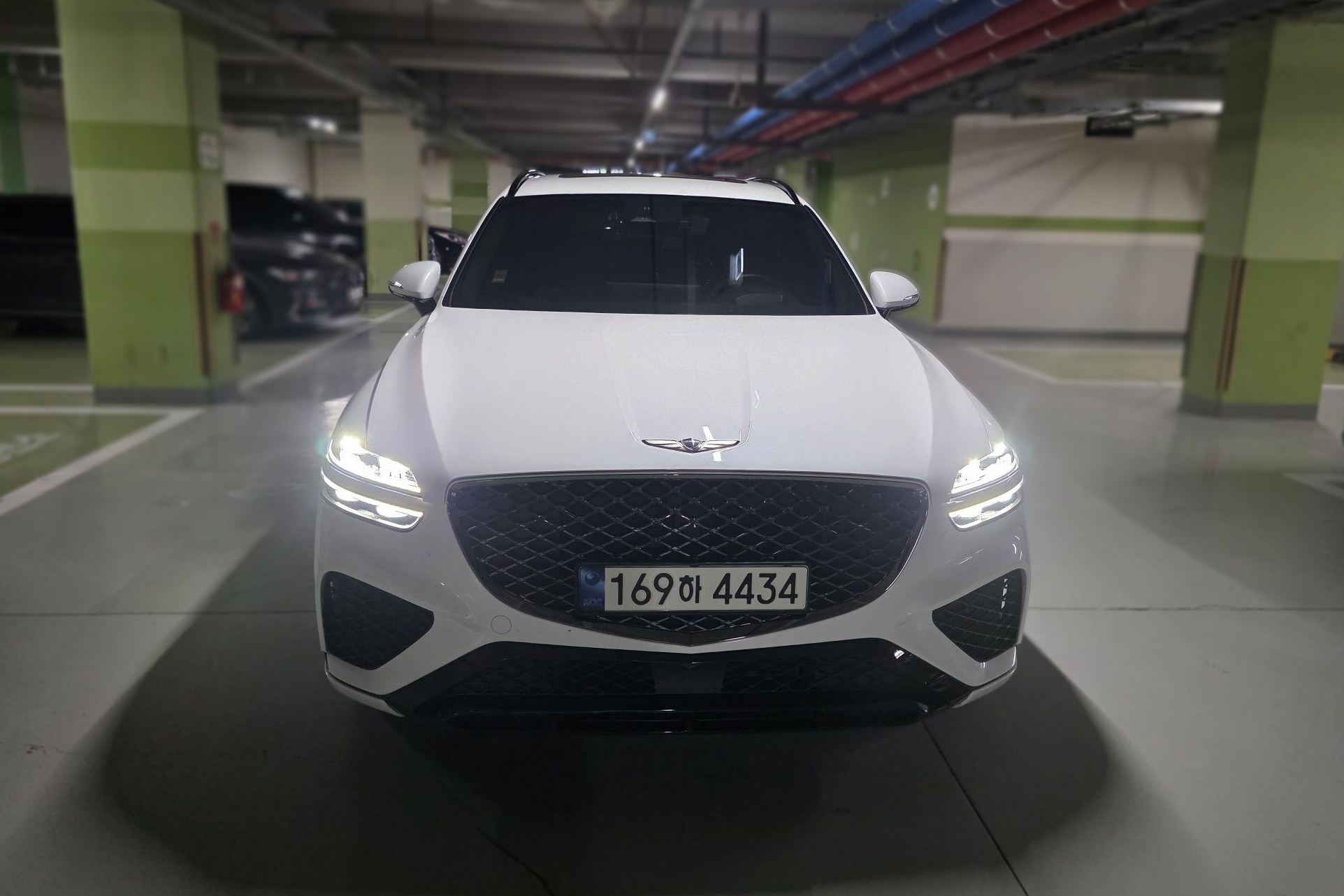 Genesis GV70