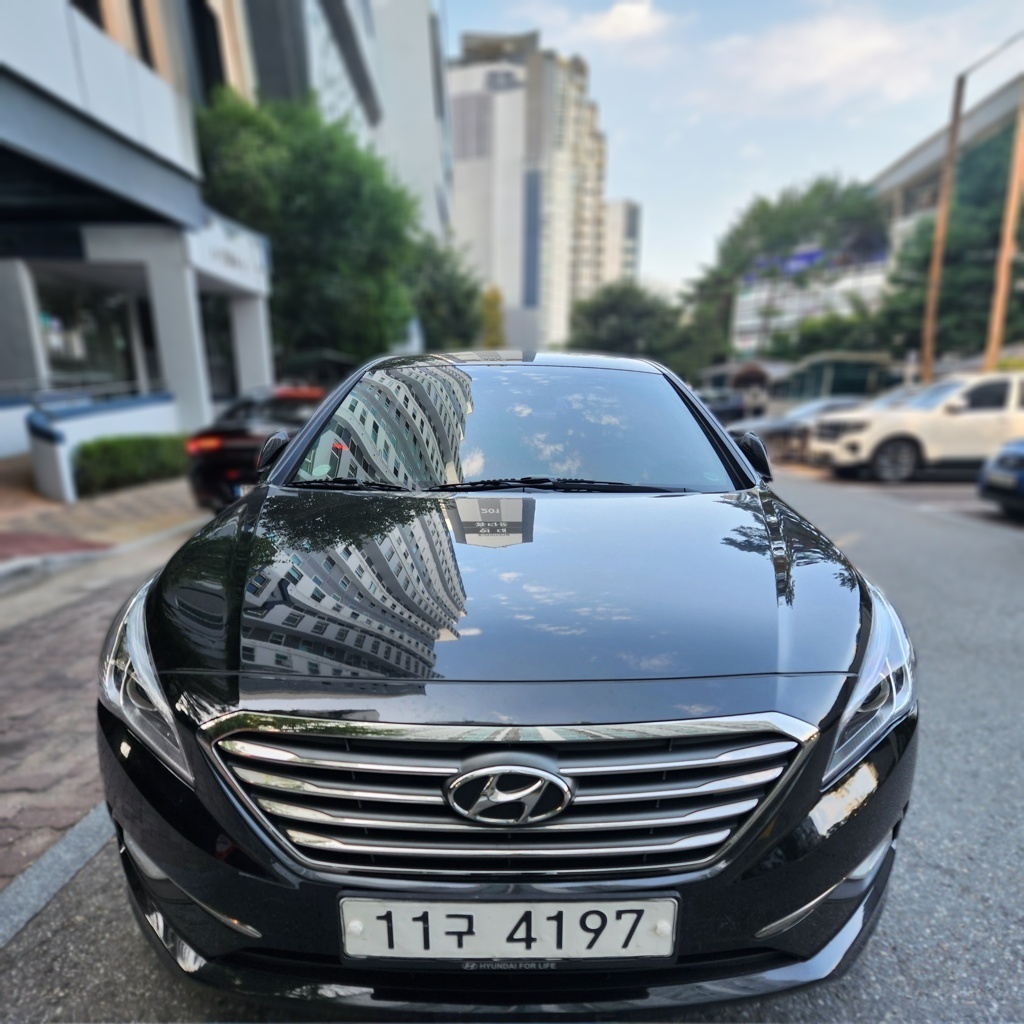 Hyundai LF Sonata
